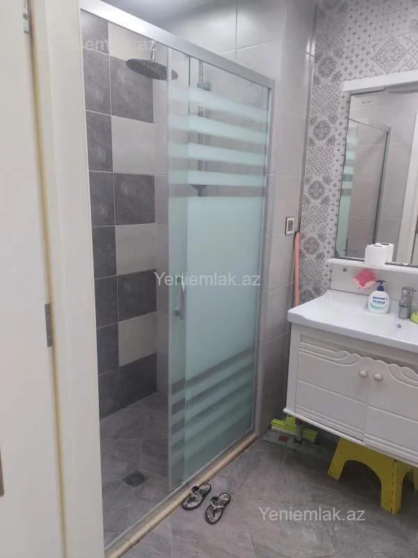 Satılır 2 otaqlı yeni tikili 74 m²