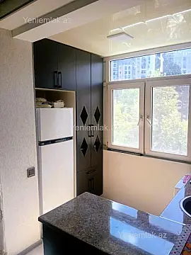 Satılır 2 otaqlı köhnə tikili 45 m²