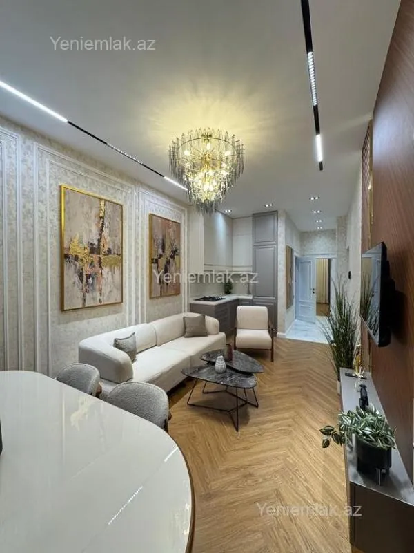 Satılır 2 otaqlı köhnə tikili 50 m²