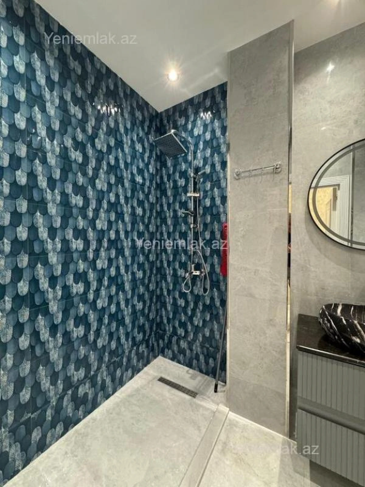 Satılır 2 otaqlı köhnə tikili 50 m²