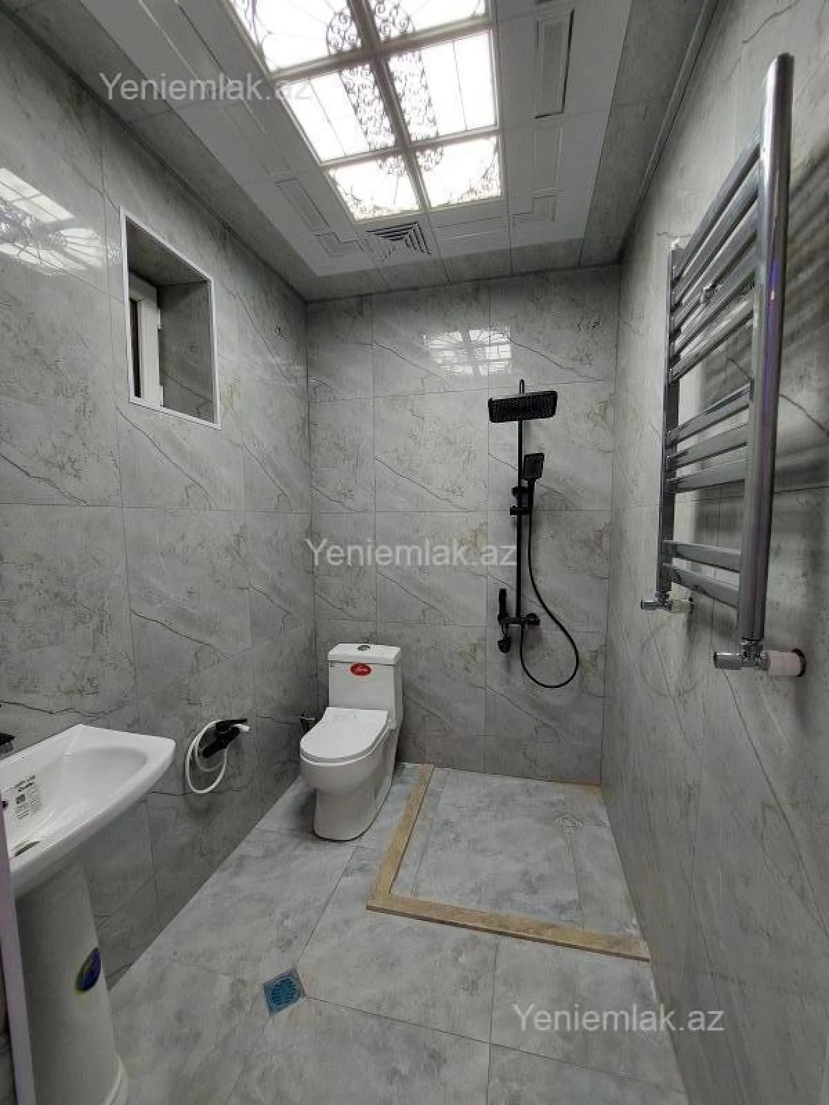 Satılır 4 otaqlı həyət evi 120 m²