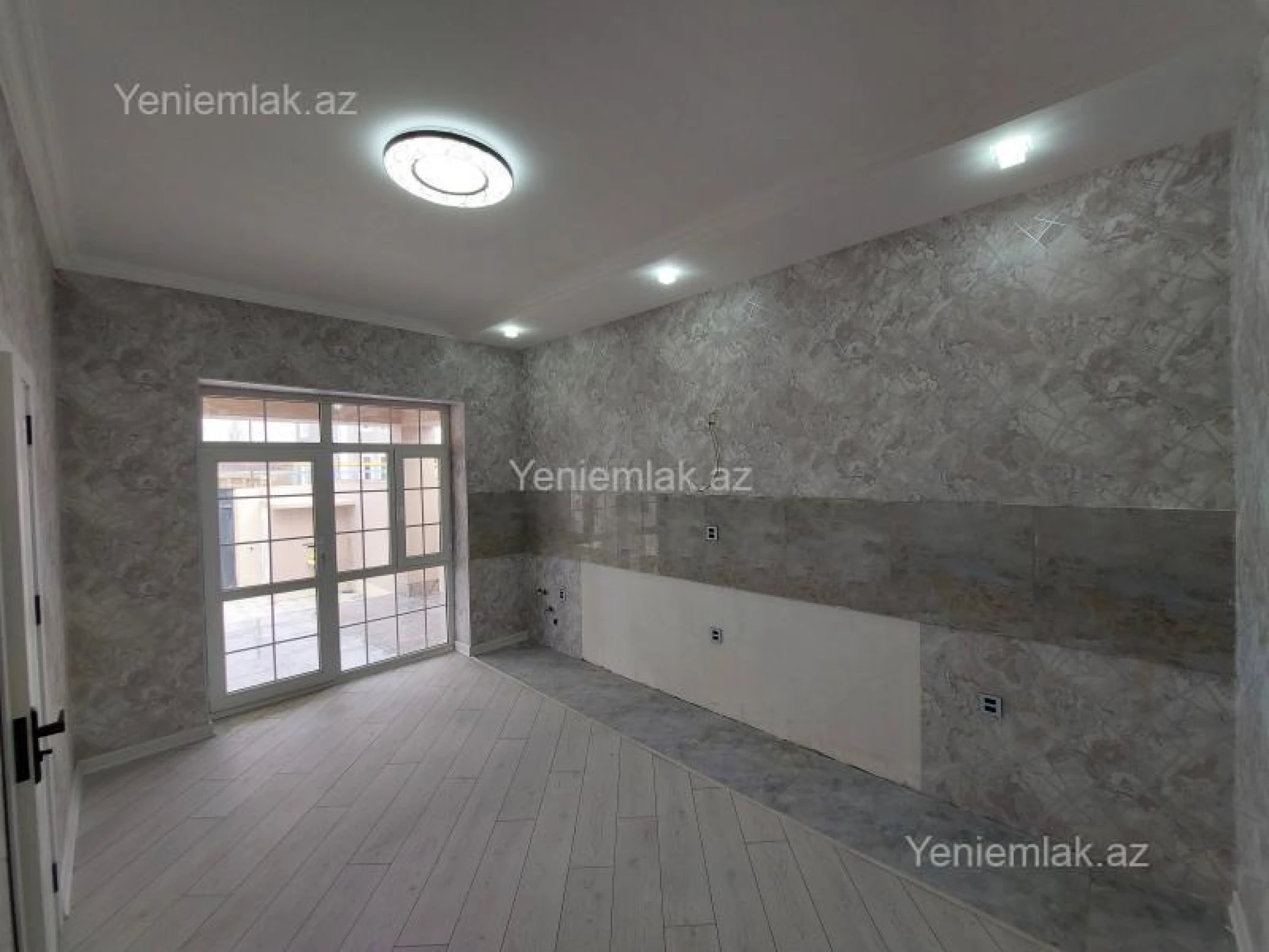 Satılır 4 otaqlı həyət evi 120 m²