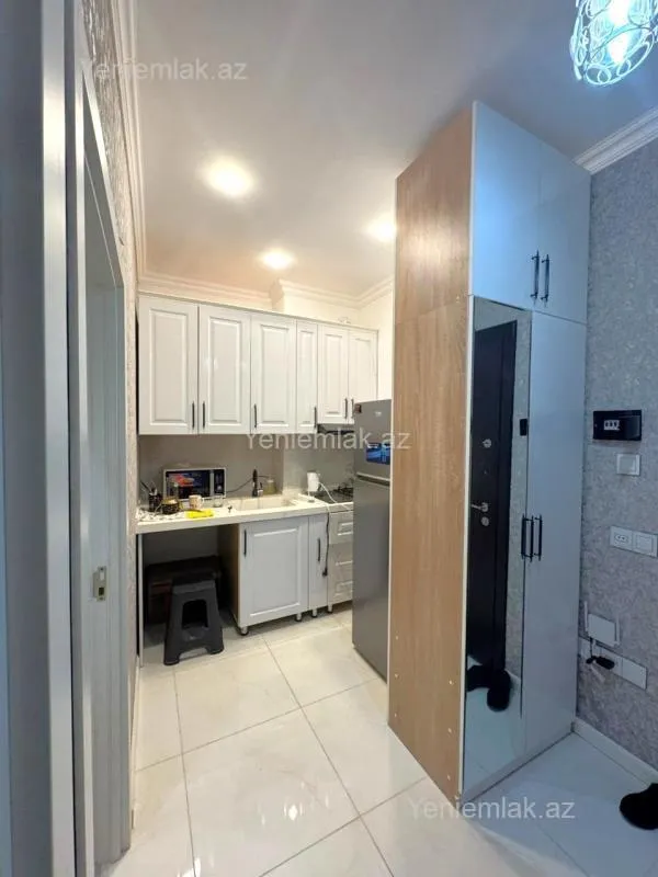 Satılır 2 otaqlı yeni tikili 50 m²