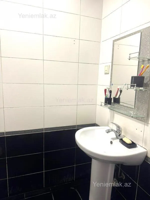 Satılır 2 otaqlı yeni tikili 90 m²