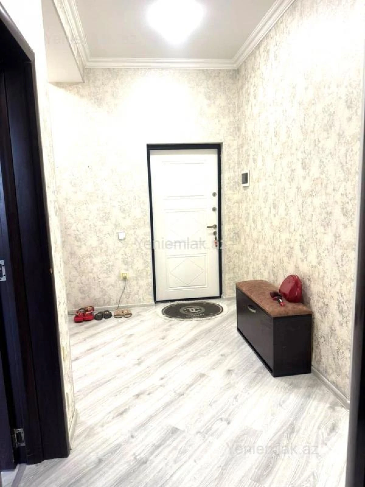 Satılır 2 otaqlı yeni tikili 90 m²