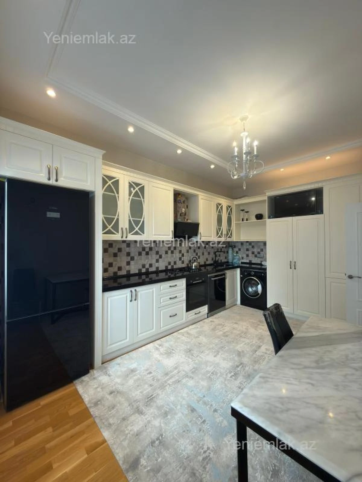 Satılır 3 otaqlı yeni tikili 114 m²