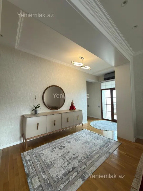 Satılır 3 otaqlı yeni tikili 114 m²