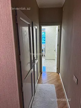 Satılır 4 otaqlı köhnə tikili 110 m²