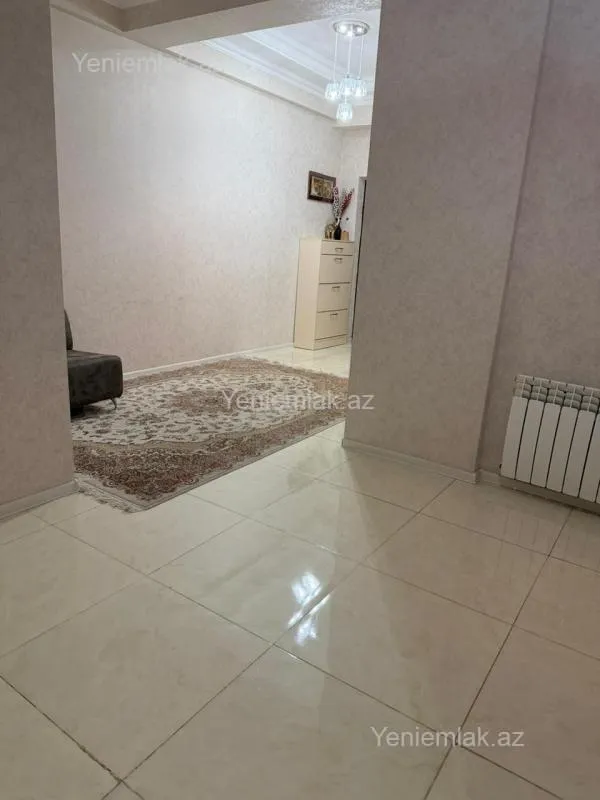 Satılır 3 otaqlı yeni tikili 100 m²