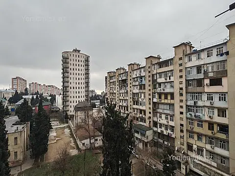 Satılır 3 otaqlı köhnə tikili 80 m² — Bakı, Xətai 3 otaq 80.00 m²