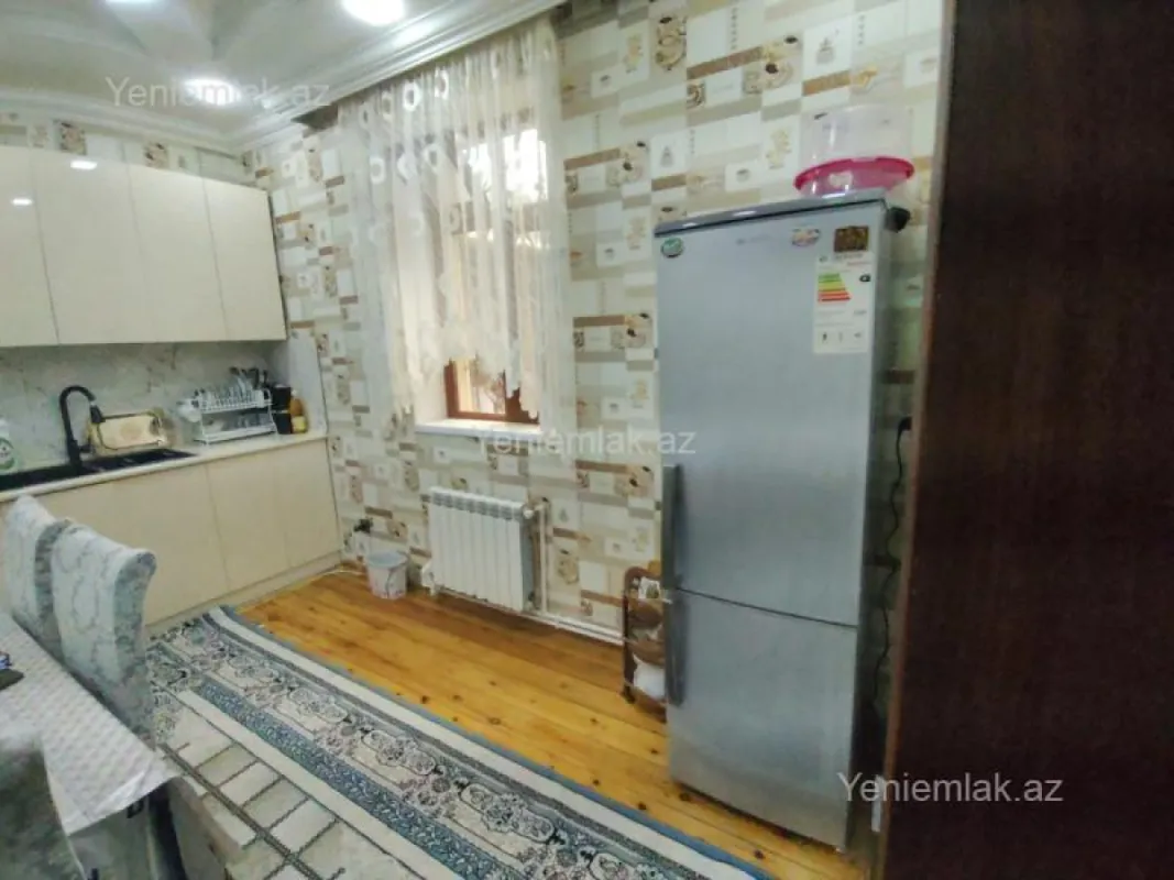 Satılır 1 otaqlı həyət evi 120 m²