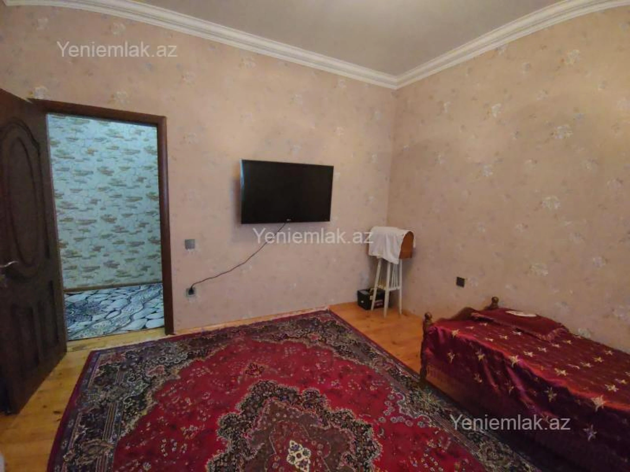 Satılır 1 otaqlı həyət evi 120 m²