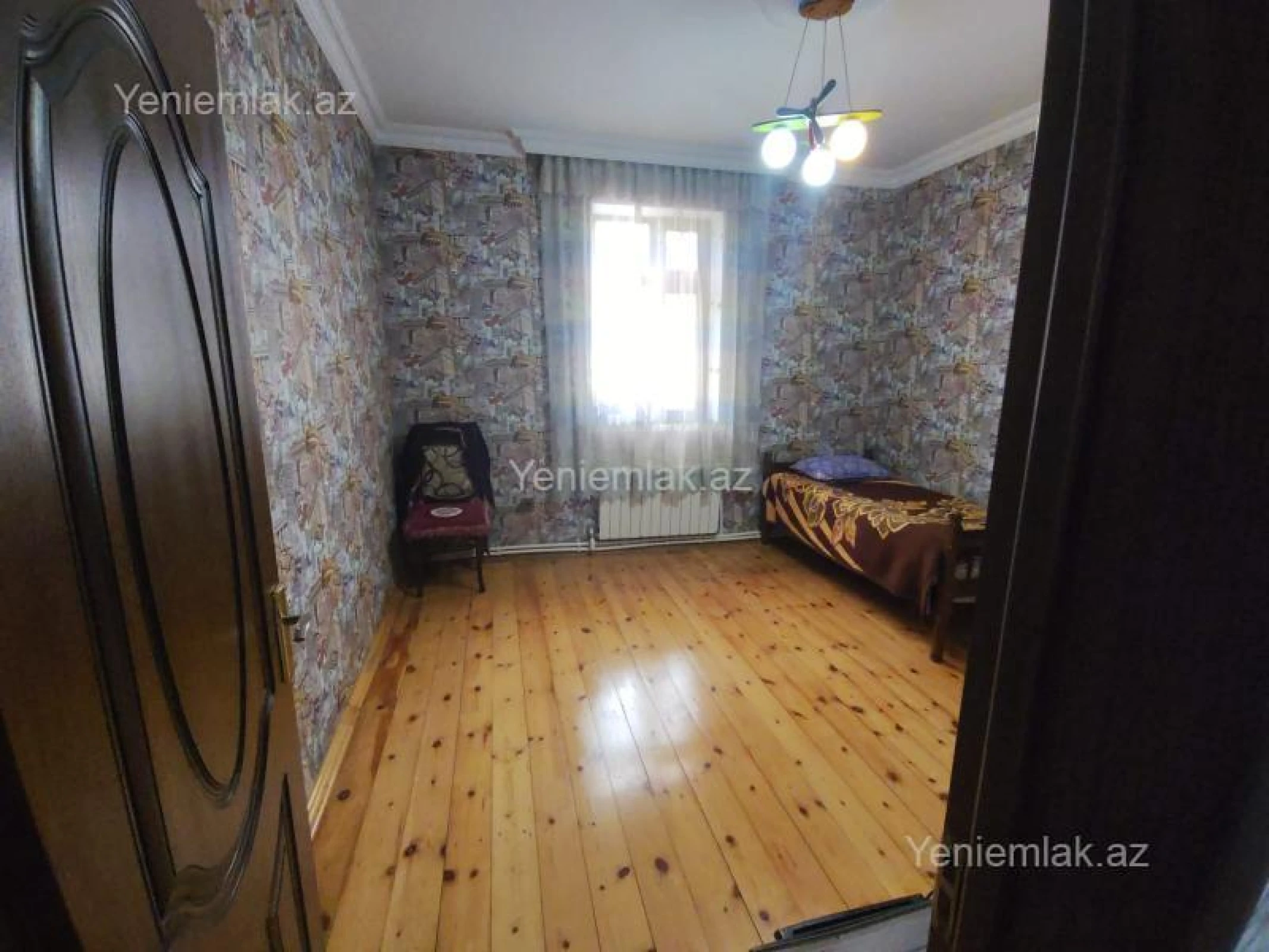 Satılır 1 otaqlı həyət evi 120 m²