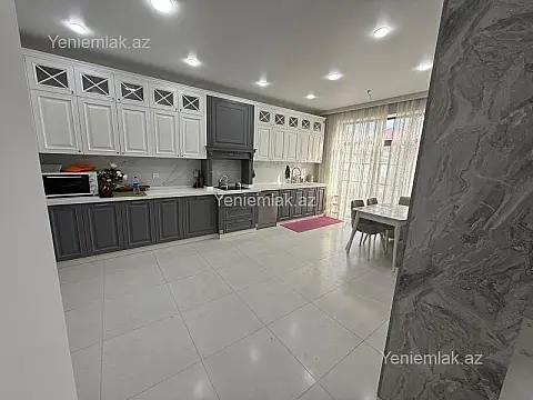 Satılır 5 otaqlı həyət evi 309 m²