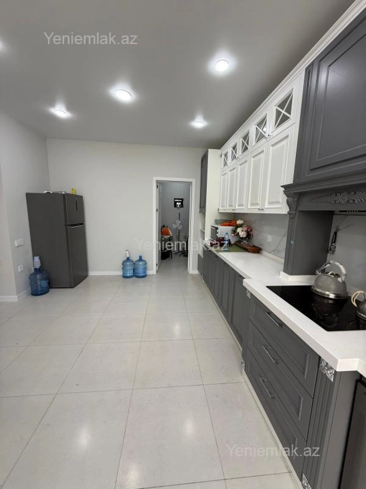 Satılır 5 otaqlı həyət evi 309 m²