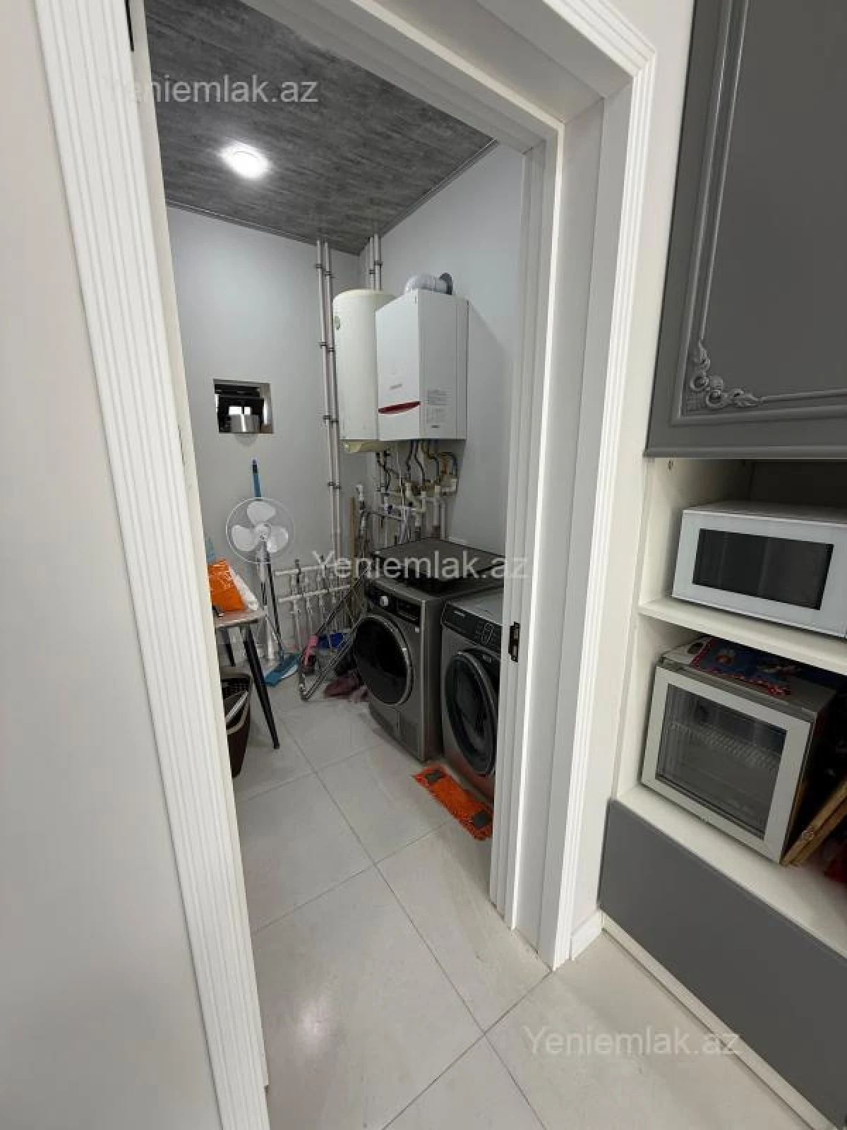 Satılır 5 otaqlı həyət evi 309 m²