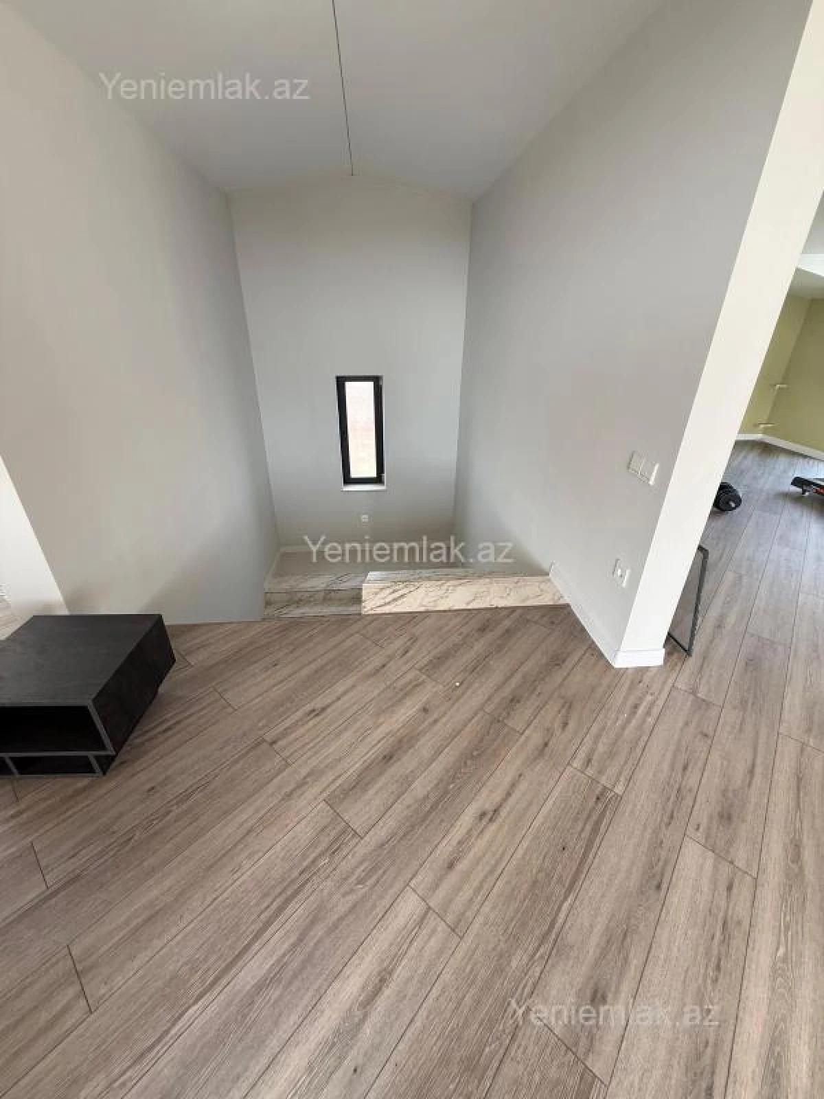 Satılır 5 otaqlı həyət evi 309 m²