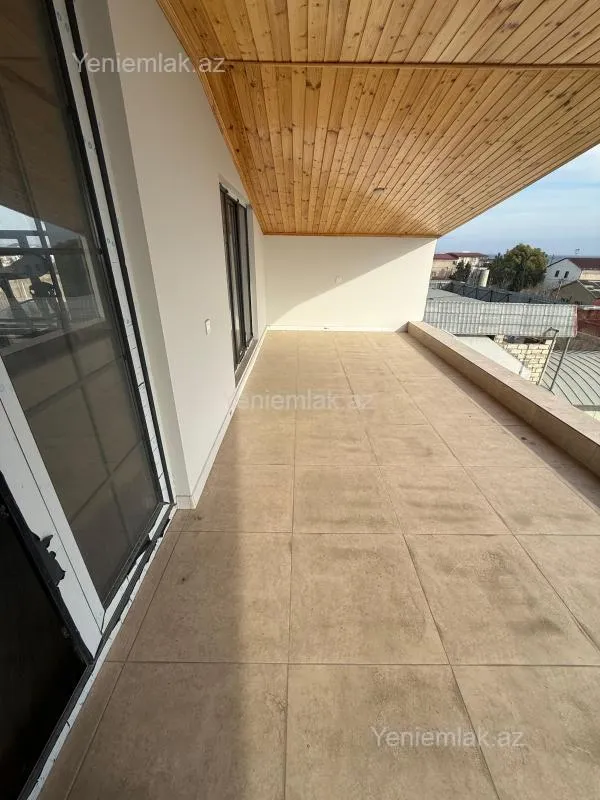 Satılır 5 otaqlı həyət evi 309 m²