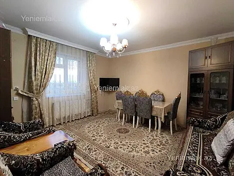 Satılır 3 otaqlı köhnə tikili 100 m²