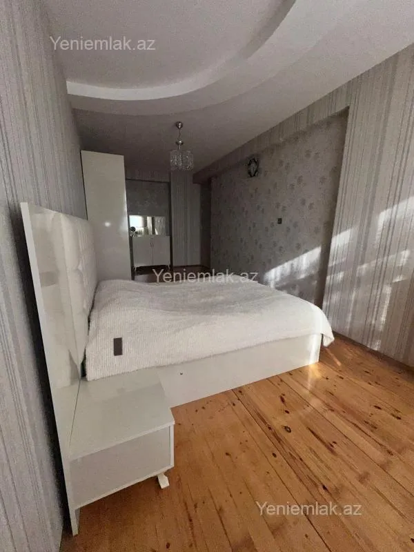 Satılır 3 otaqlı yeni tikili 115 m²
