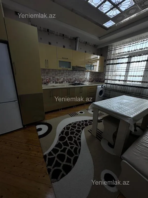 Satılır 3 otaqlı yeni tikili 115 m²