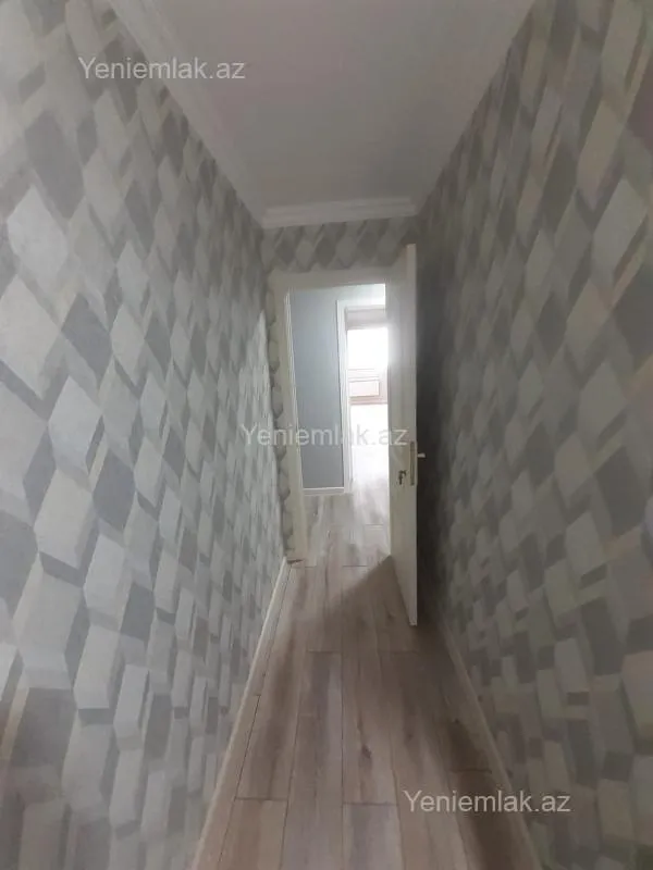 Satılır 3 otaqlı köhnə tikili 75 m²