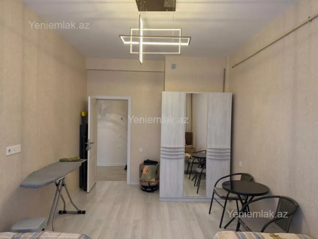 Satılır 3 otaqlı yeni tikili 94 m²