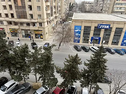 Satılır 3 otaqlı yeni tikili 94 m²