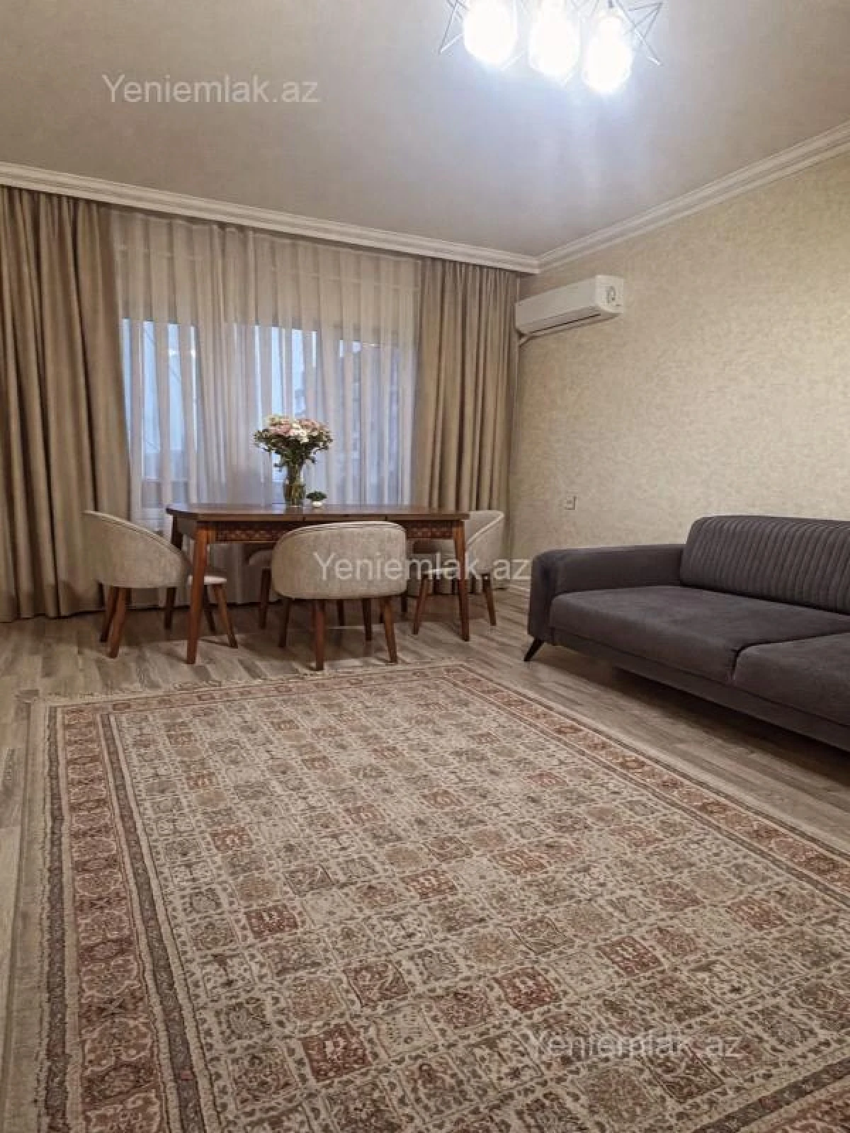 Satılır 2 otaqlı köhnə tikili 60 m²