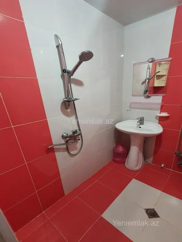 Satılır 2 otaqlı yeni tikili 55 m²