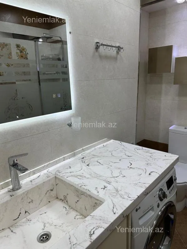 Satılır 3 otaqlı yeni tikili 112 m²