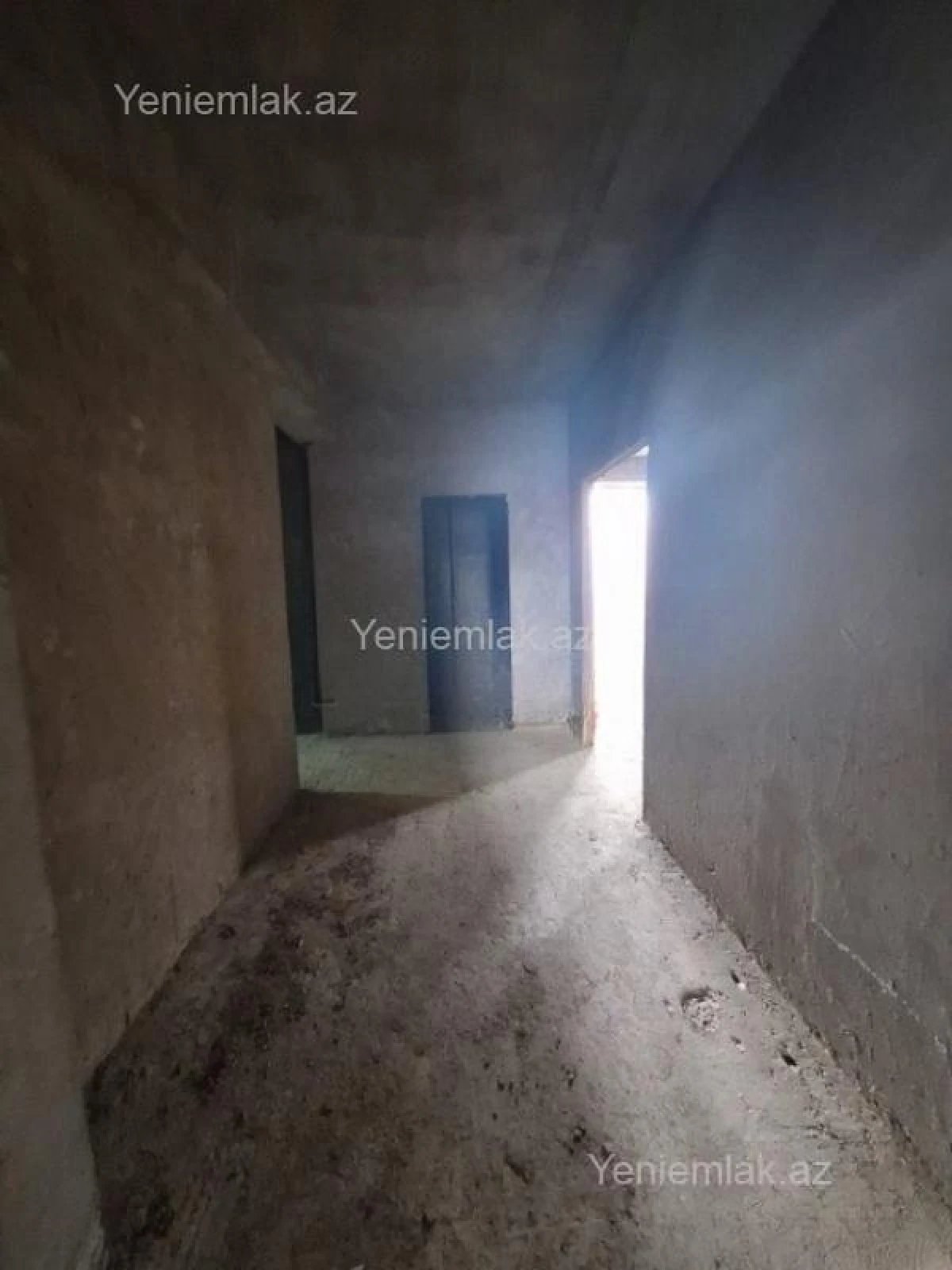 Satılır 3 otaqlı yeni tikili 130 m²