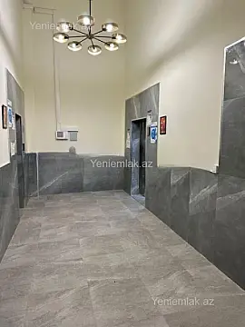 Satılır 3 otaqlı yeni tikili 130 m²