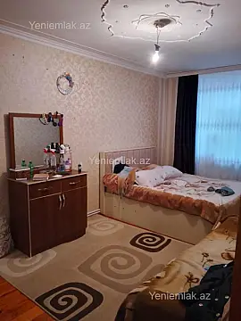Satılır 3 otaqlı köhnə tikili 72 m²
