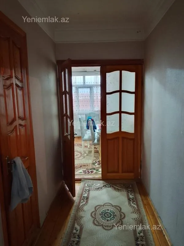Satılır 3 otaqlı köhnə tikili 72 m²