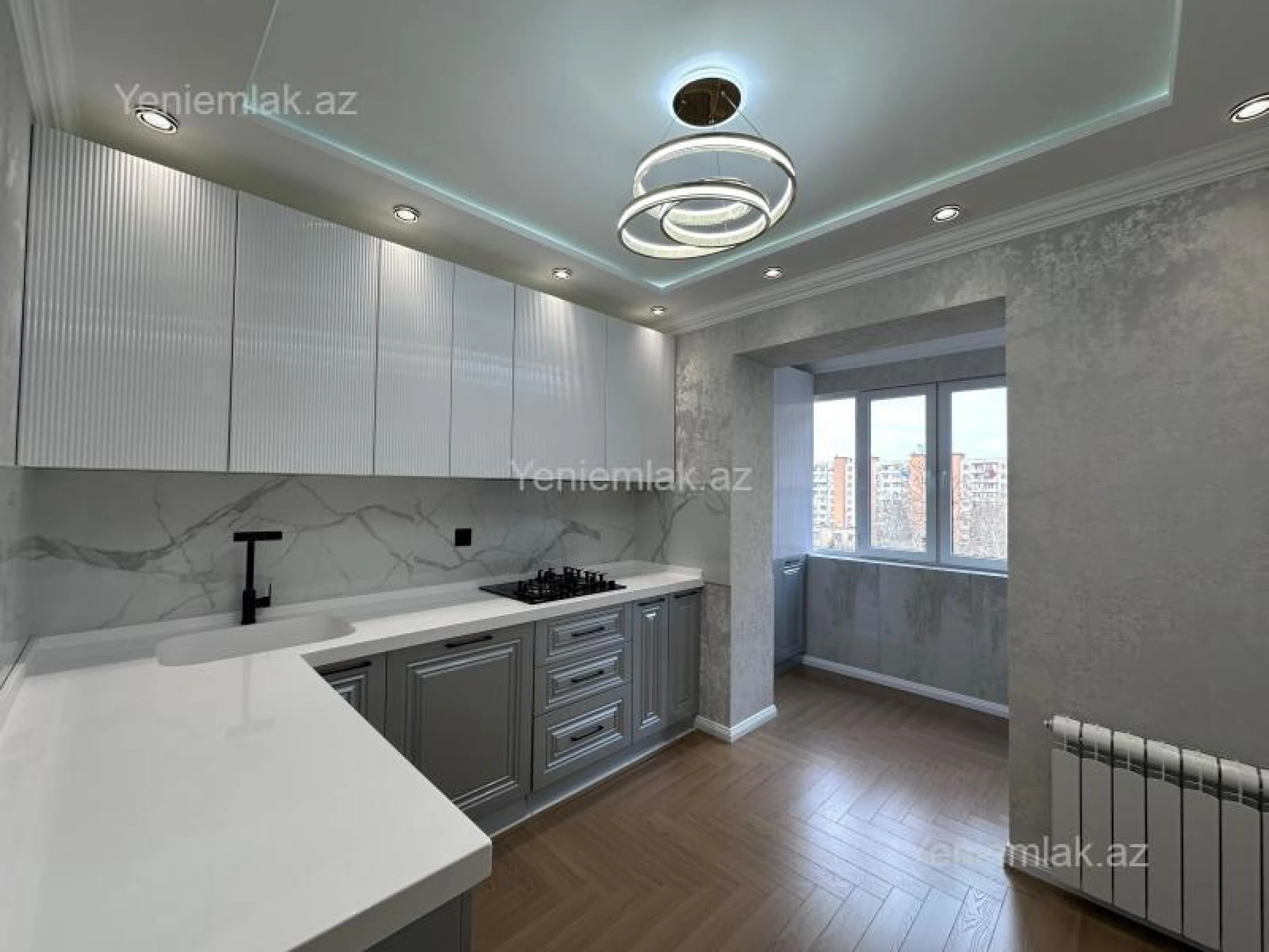 Satılır 3 otaqlı köhnə tikili 80 m²