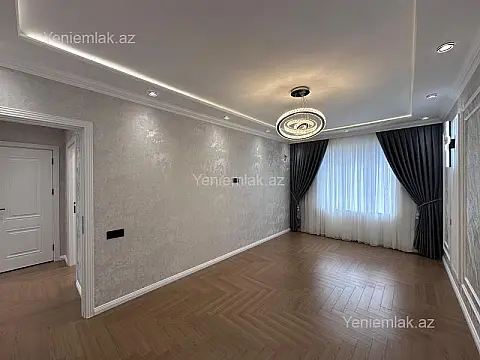 Satılır 3 otaqlı köhnə tikili 80 m²