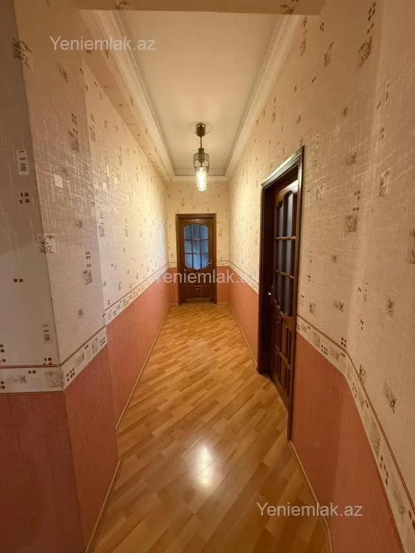 Satılır 3 otaqlı yeni tikili 120 m²