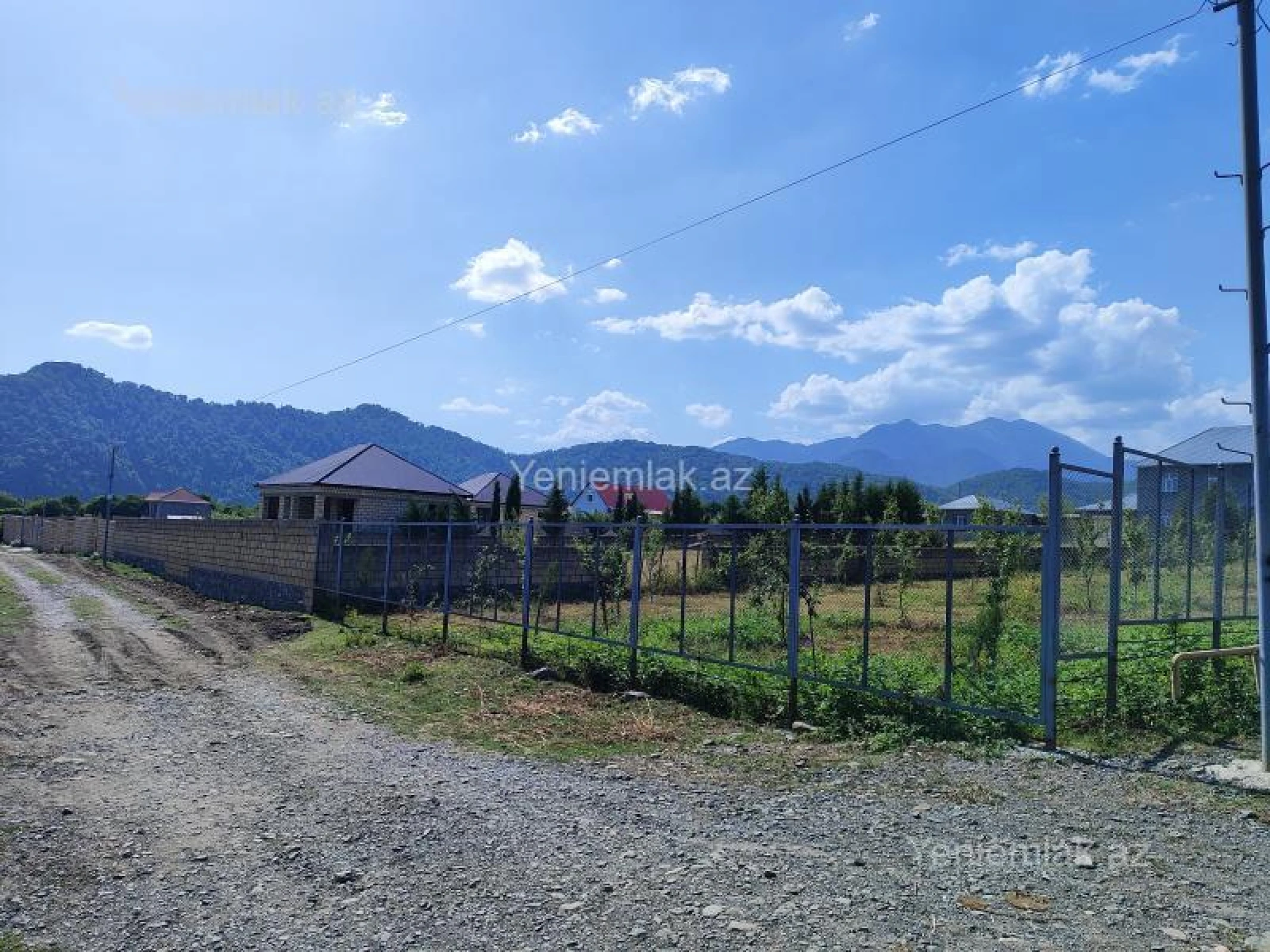 Satılır 3 otaqlı həyət evi 100 m²