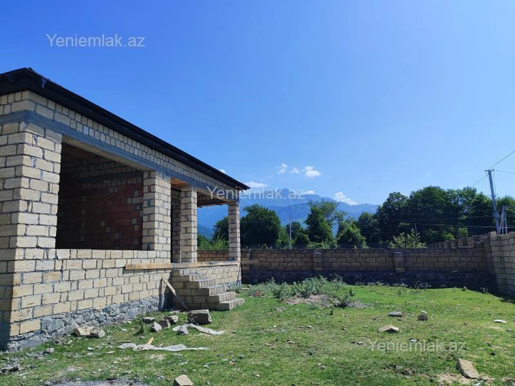 Satılır 3 otaqlı həyət evi 100 m²