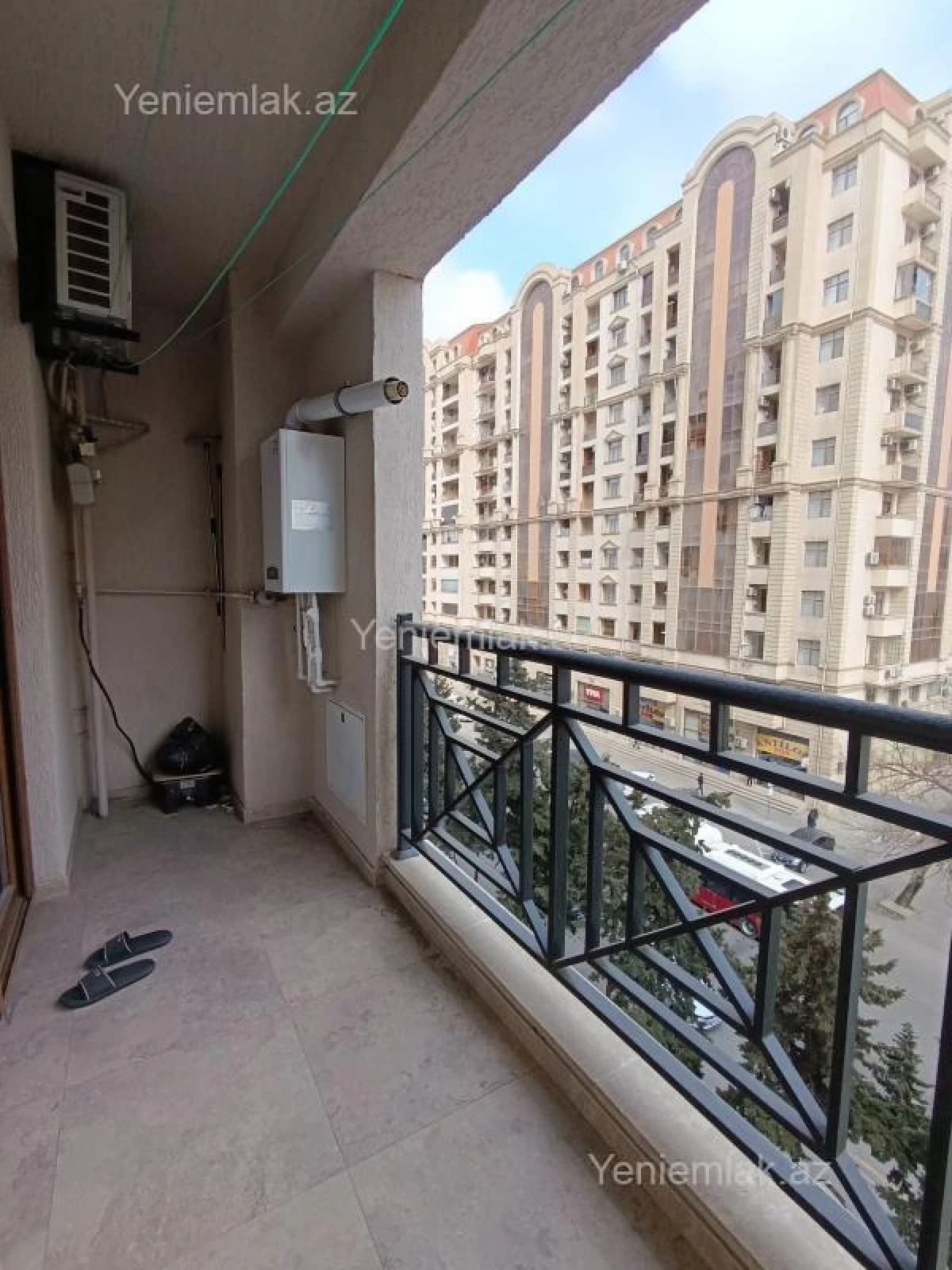 Satılır 3 otaqlı yeni tikili 94 m²