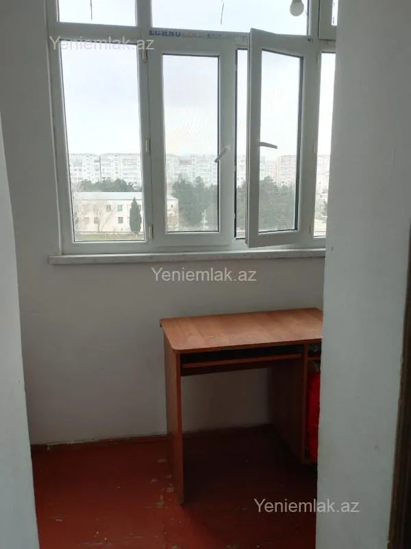 Satılır 2 otaqlı köhnə tikili 57 m²