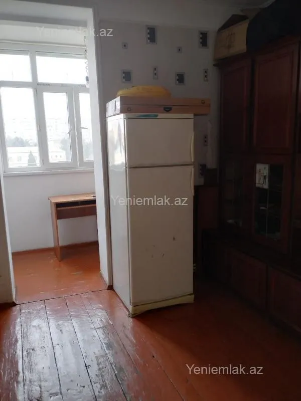 Satılır 2 otaqlı köhnə tikili 57 m²