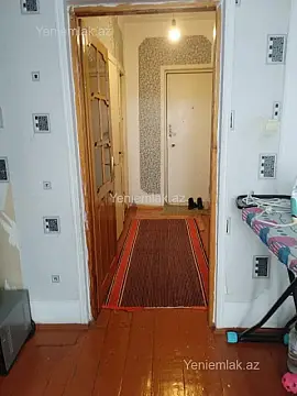 Satılır 2 otaqlı köhnə tikili 57 m²