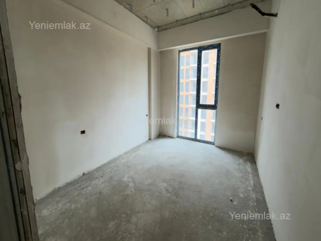 Satılır 4 otaqlı yeni tikili 112 m²