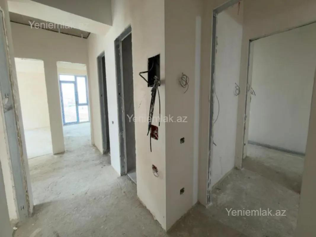 Satılır 4 otaqlı yeni tikili 112 m²