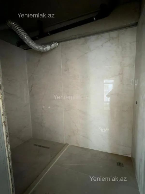 Satılır 4 otaqlı yeni tikili 112 m²