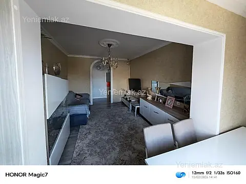 Satılır 3 otaqlı köhnə tikili 75 m²