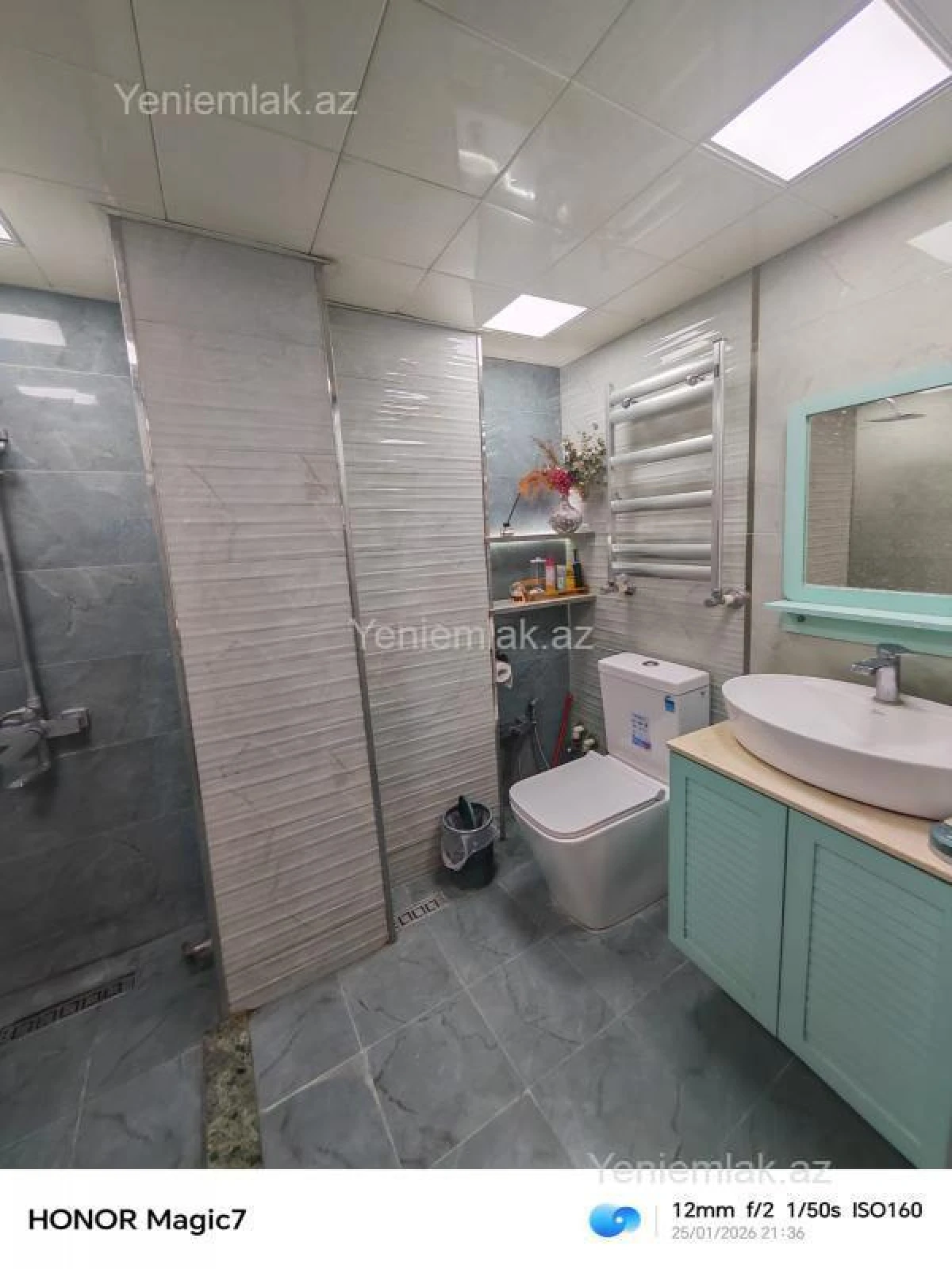Satılır 3 otaqlı köhnə tikili 75 m²