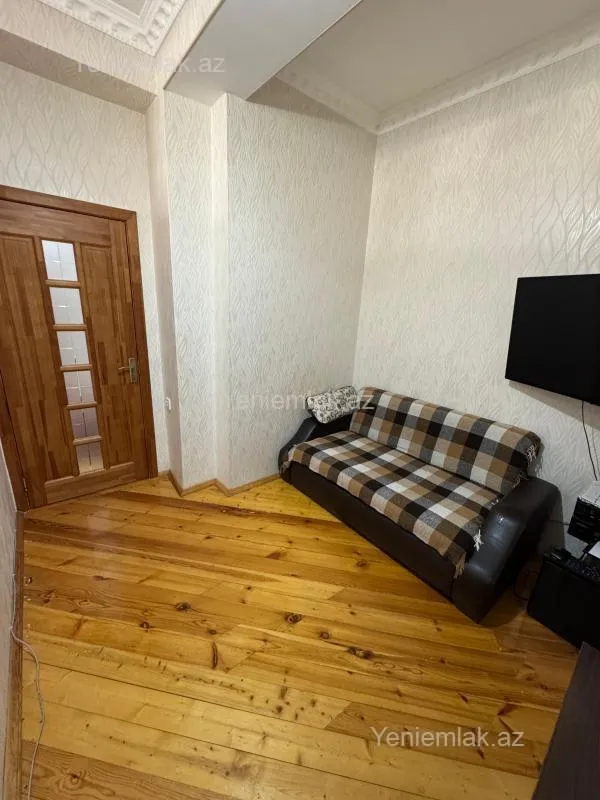 Satılır 3 otaqlı yeni tikili 95 m²